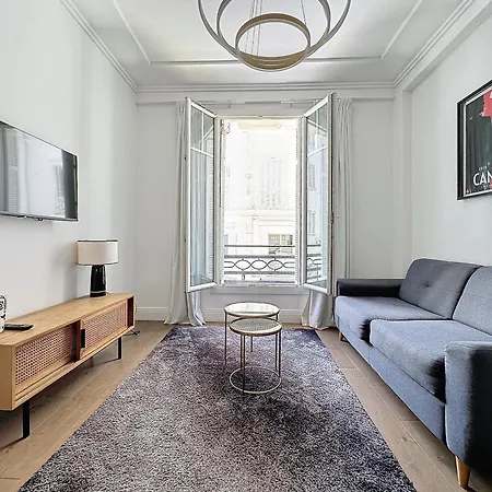 Intuition - 2 Pieces - Carre D Or * Cannes